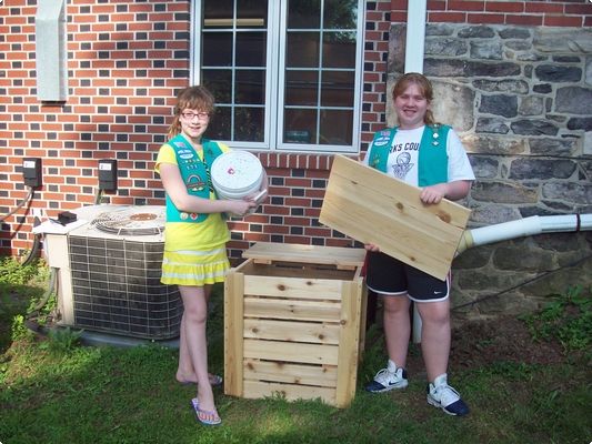 GirlScout CompostBin_1